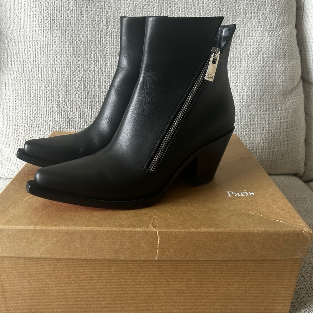 Christian Louboutin Santiazip 65 bootie